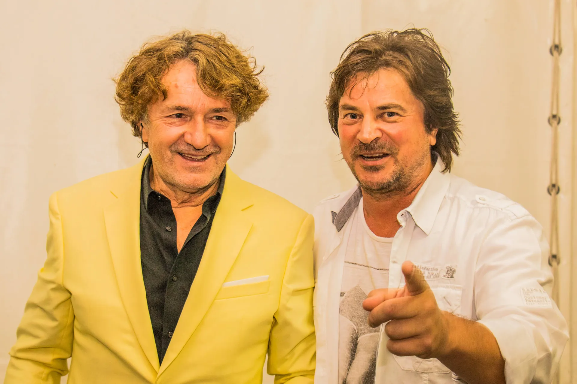 Bijelo dugme koper 0013