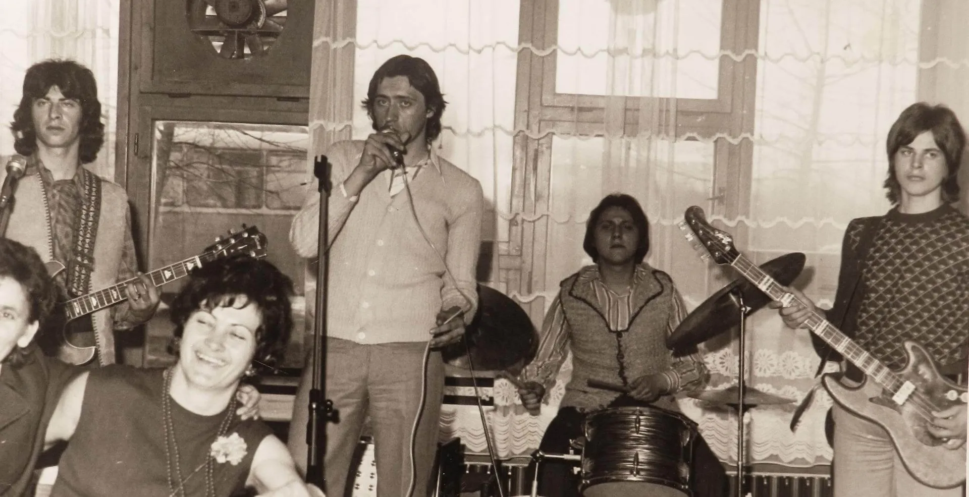 TNT GRUPA BIHAĆ 1977 ja kao bas gitarista